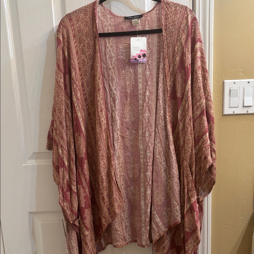 Bohemian maroon and beige Kimono. One Size.